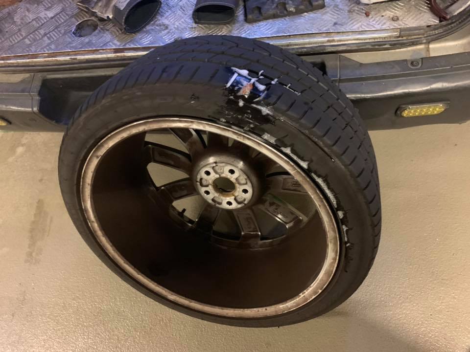 : 救車24小時 - 勝記輪呔電池