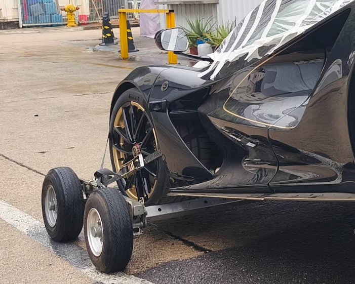 : 24小時拖車換呔補呔劏車服務